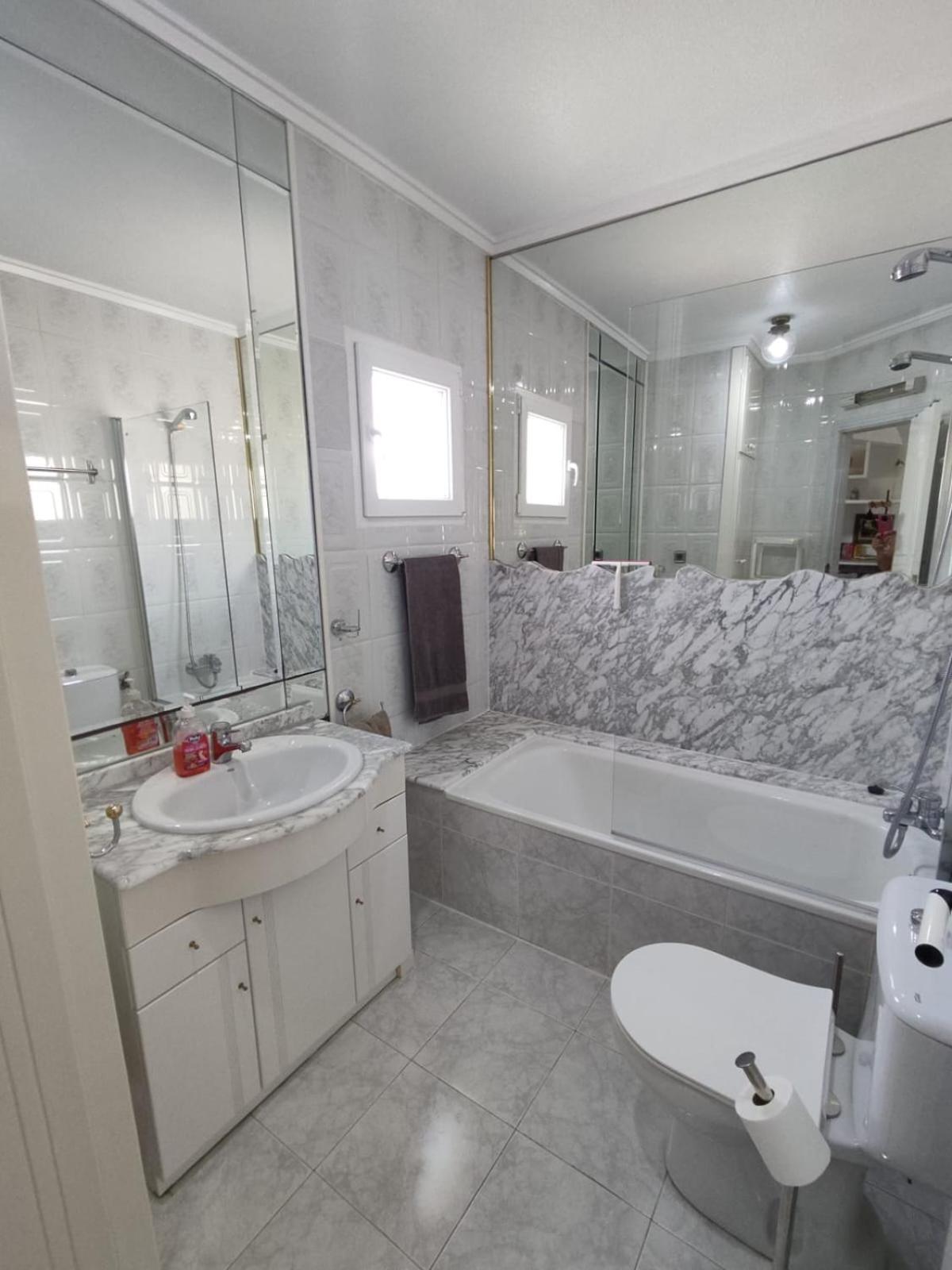 Apartament Schoenes Ruhiges Rooftop Mit Grosser Dachterrasse *